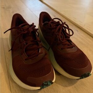 Lululemon Blissfeel Running Shoe - 9